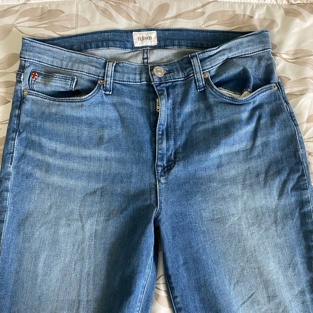 Hudson High Rise Blue Jeans - Size 32